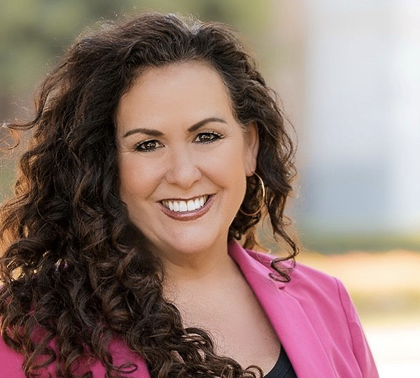 Portrait of Lorena Gonzalez Fletcher