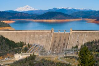 photo - Shasta Dam
