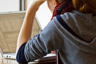 Womanlaptopback