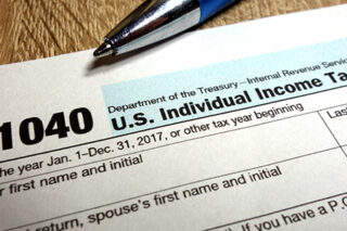 US Tax Form 1040 And Pen