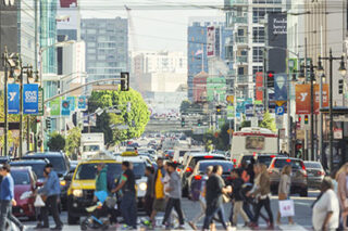 photo - People Crossing Street in Downtown San Francisco