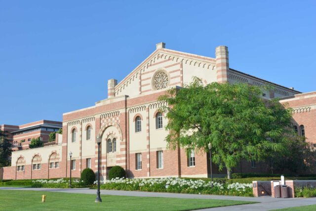 photo - UCLA Campus Building