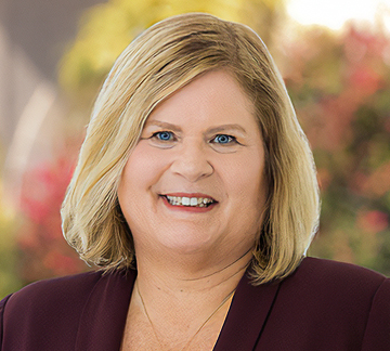 Portrait of Sandy Kerl