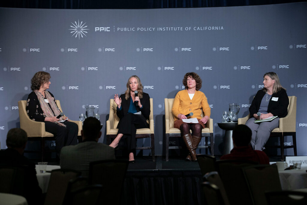photo - Panel discussion on 