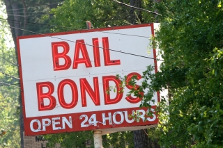 photo - Bail Bonds Sign