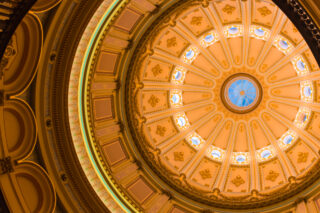photo - Rotunda California Capitol building in Sacramento