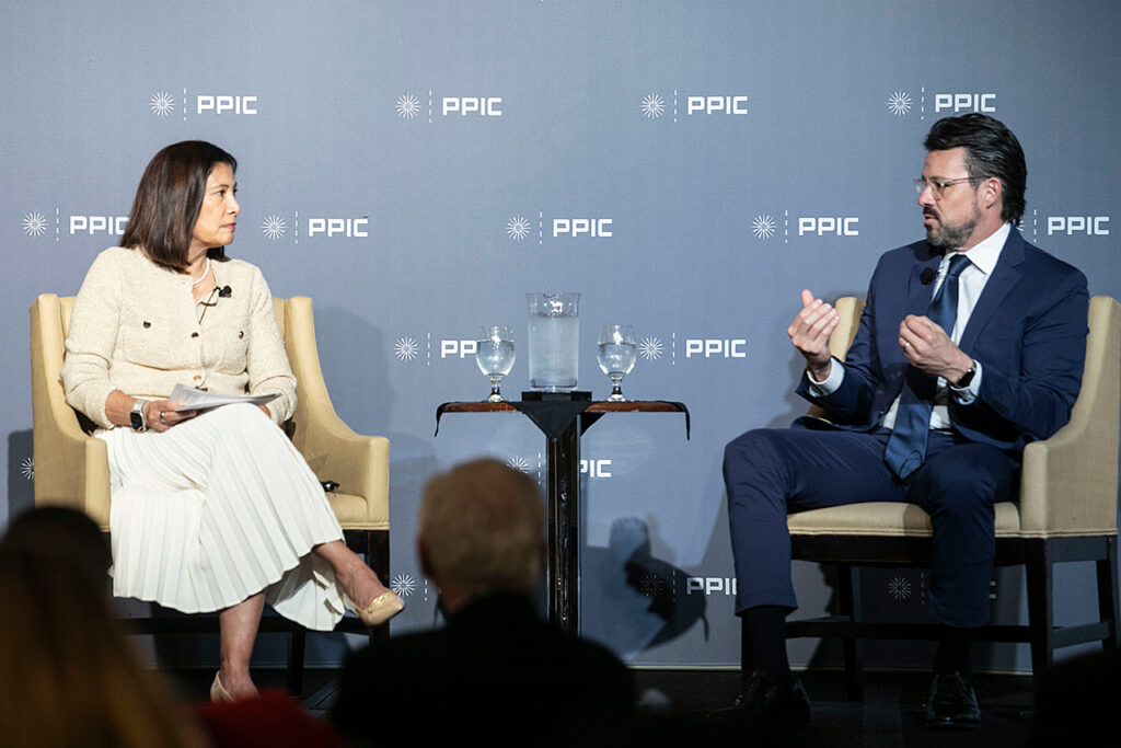 photo - Tani Cantil-Sakauye engages in conversation with Gabriel Petek
