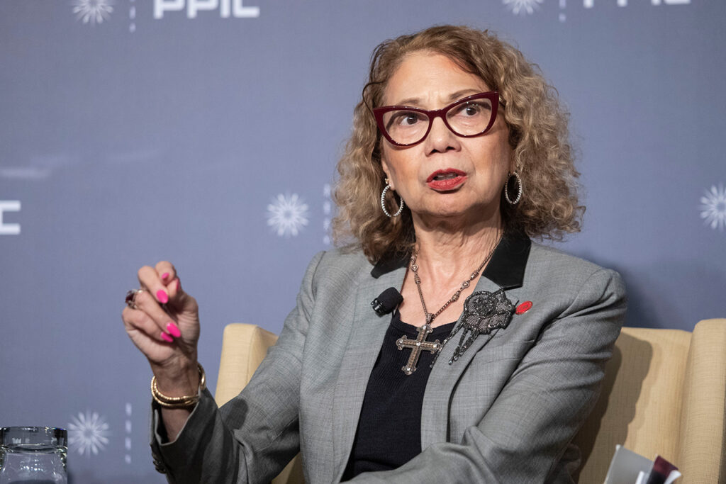 photo - Mildred García, Chancellor, California State University