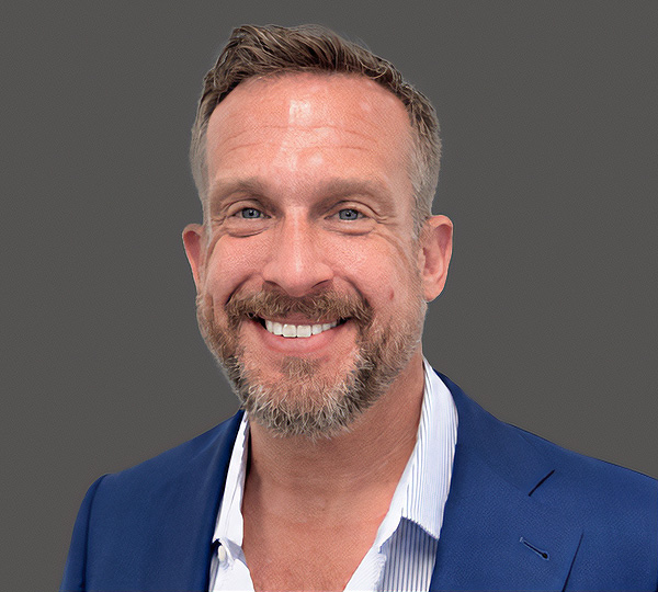 Portrait of Ross Nowacki