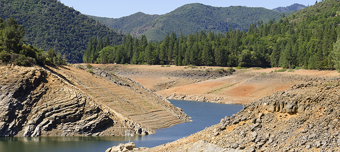 Photo of Shasta Lake in California during drought, low water levels