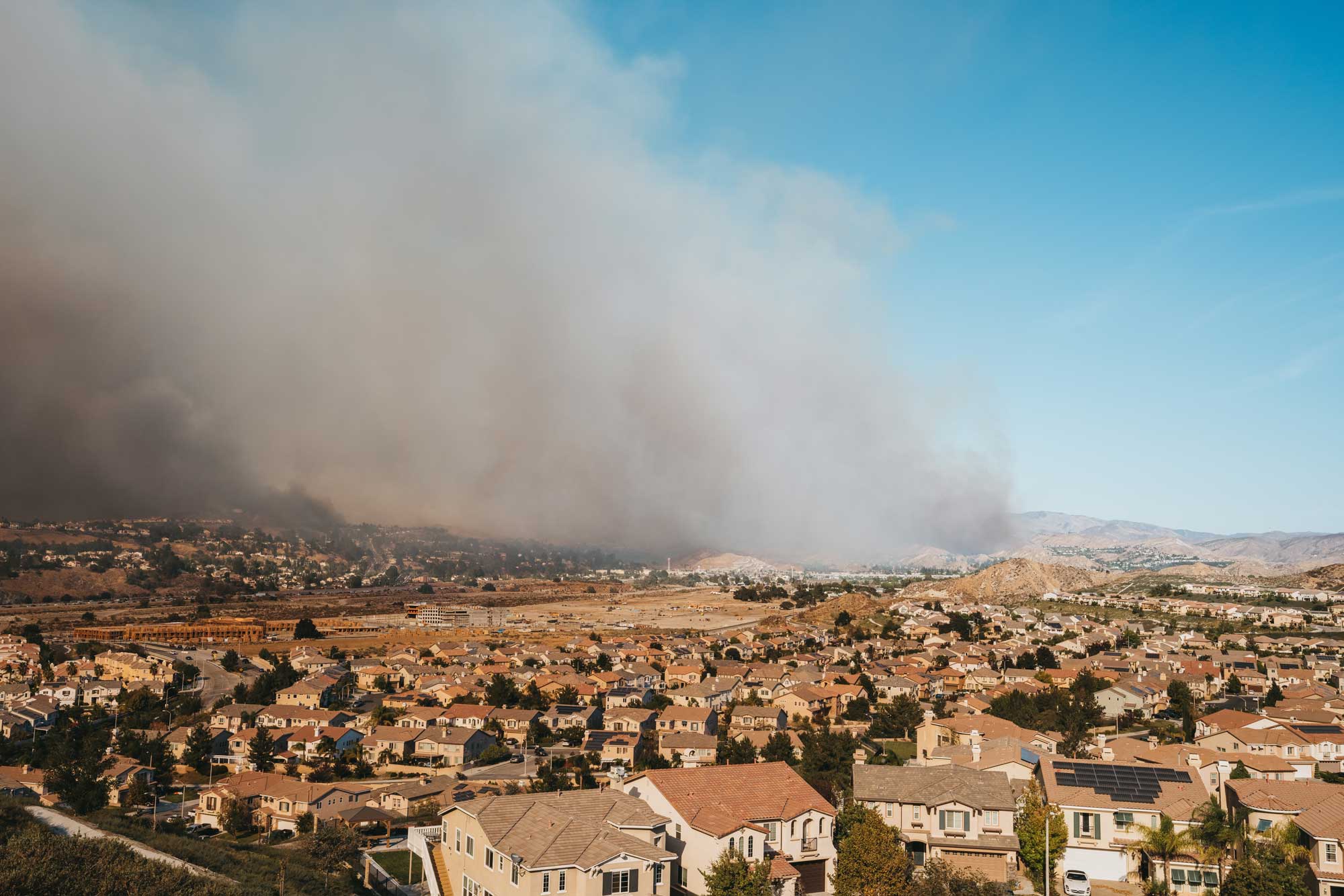 photo - California Wildfire Burns near Residential Area