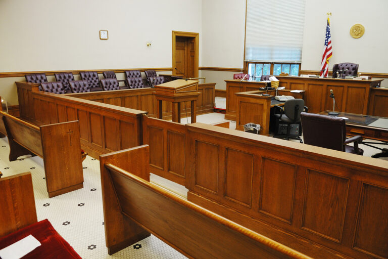 photo of courtroom