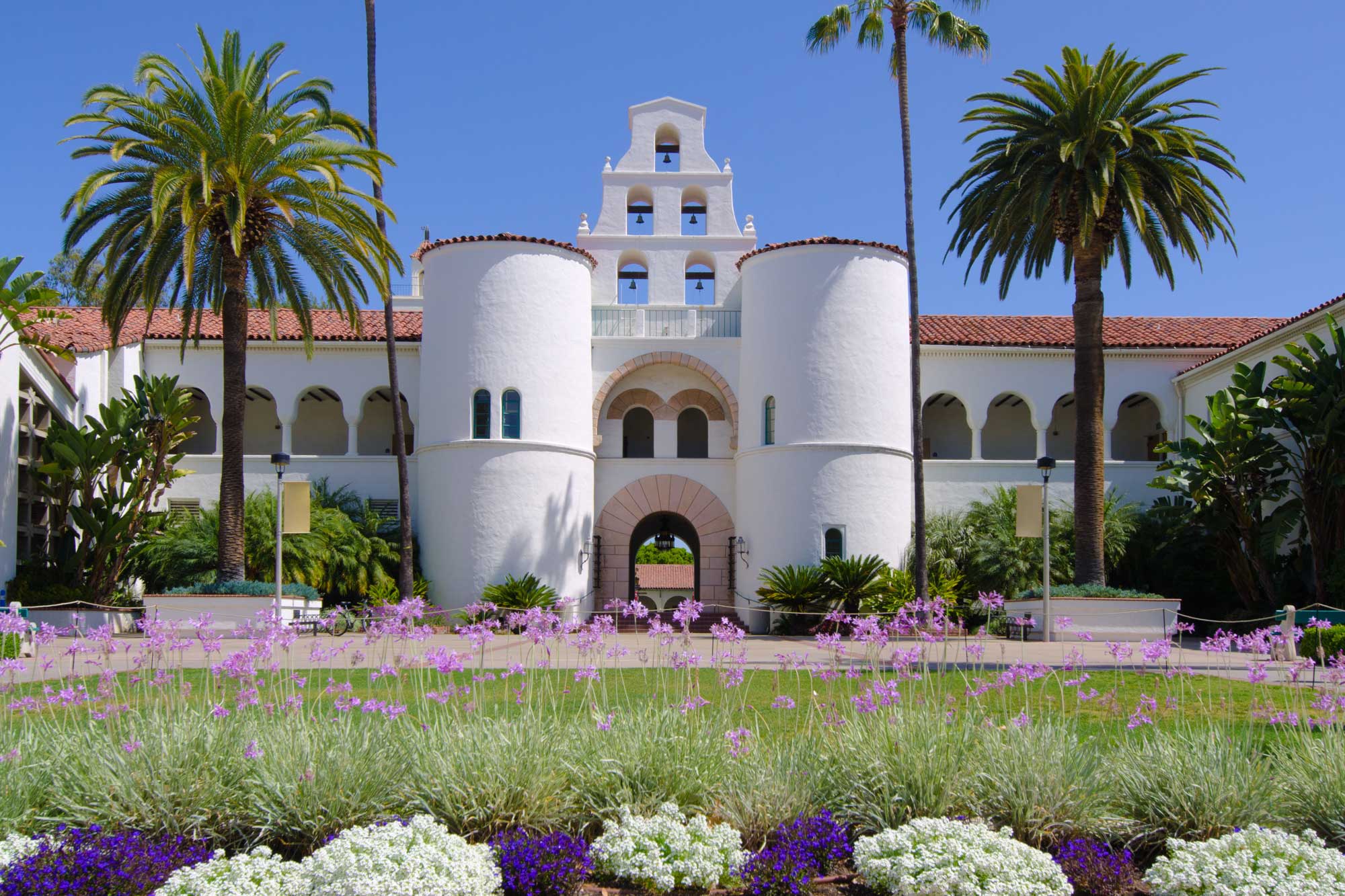 photo - Hepner Hall at San Diego State University
