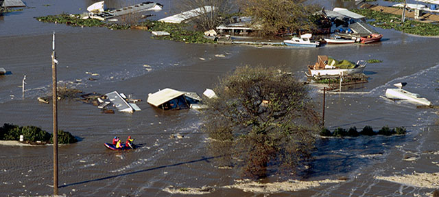 photo - San Joaquin River Flood 1997, Pixel CDWR