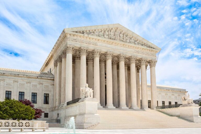 photo - US Supreme Court Building